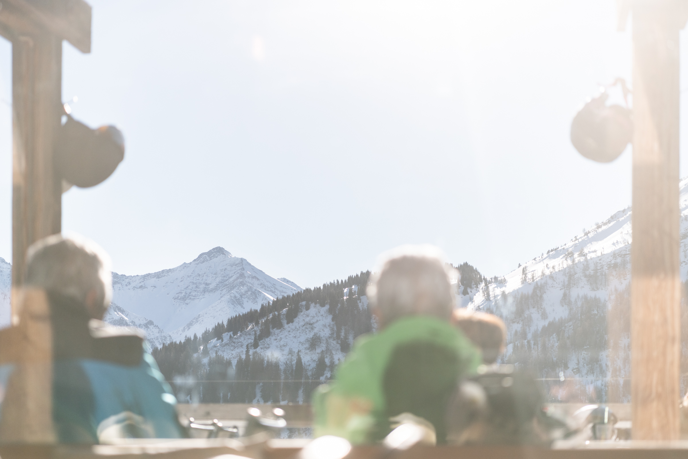 Bergrestaurant im Winter auf dem Erlebnisberg in Pradaschier